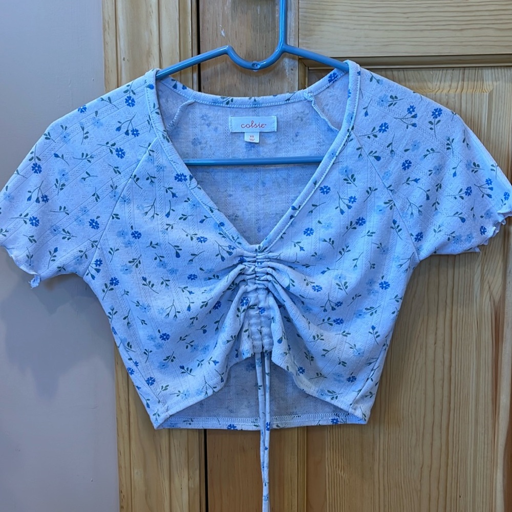 white flower crop top women’s xs